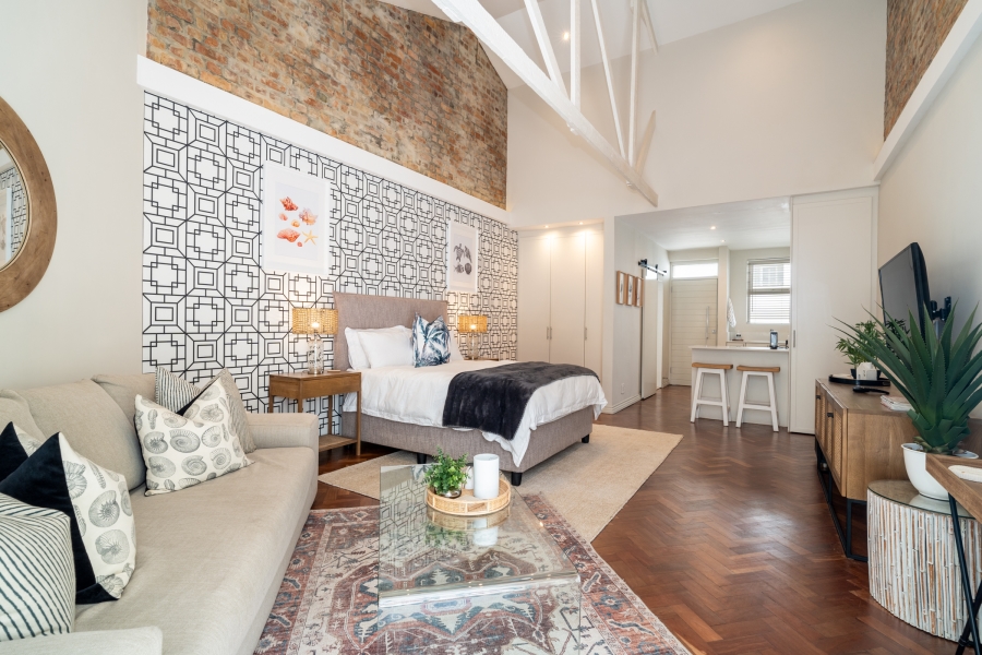 0 Bedroom Property for Sale in Sea Point Western Cape